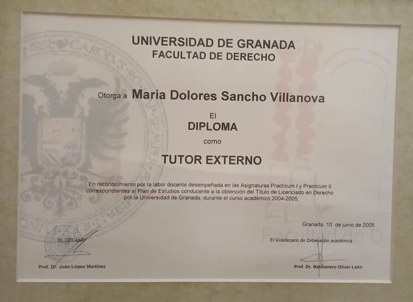 Diploma de tutora externa de la Facultad de Derecho de la Universidad de Granada.